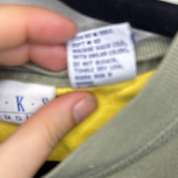 Olive Green Relaxed Fit Short Sleeve Tee boys medium - Picture 3 of 4